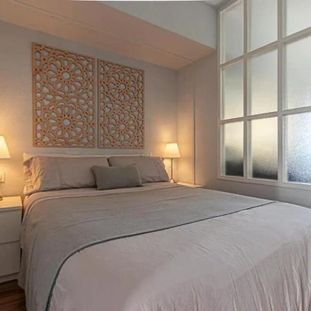 Encantador Apartamento En Primera Linea De Playa Беналмадена Екстериор снимка